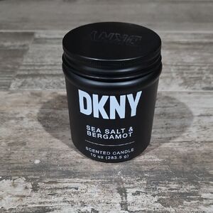 DKNY Black Scented Candle
